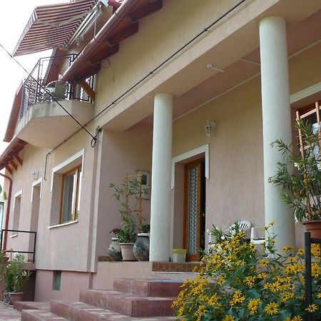 Hejo Apartman Miskolc Exteriör bild