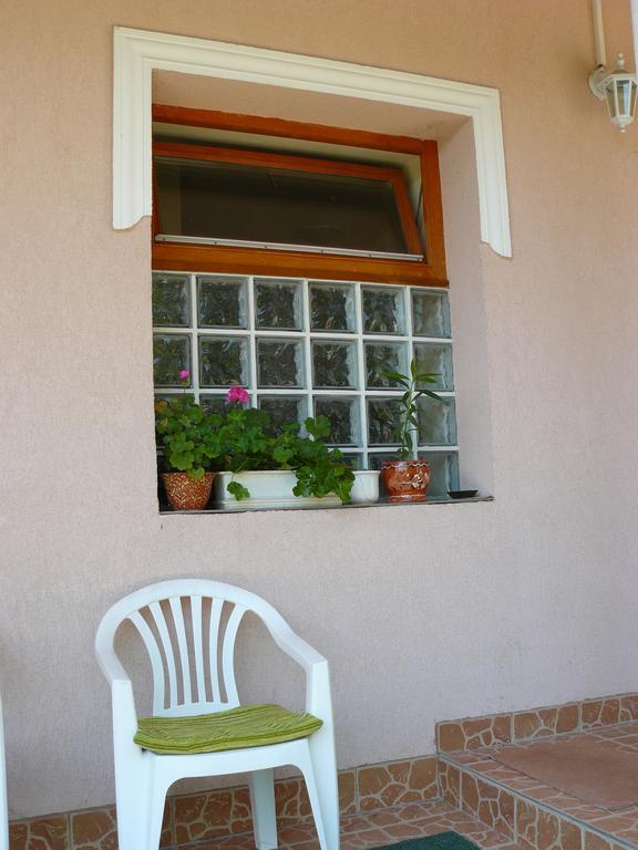 Hejo Apartman Miskolc Exteriör bild