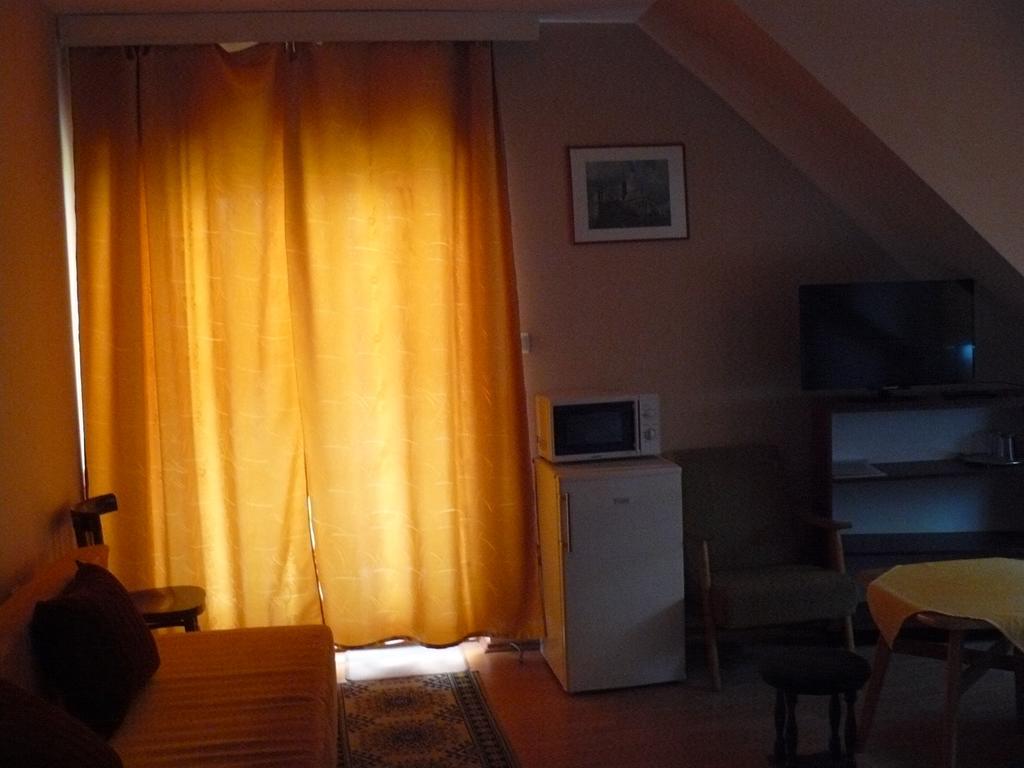 Hejo Apartman Miskolc Exteriör bild