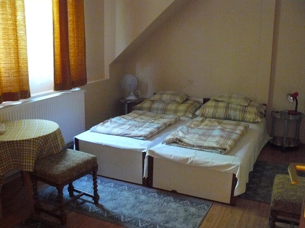 Hejo Apartman Miskolc Exteriör bild