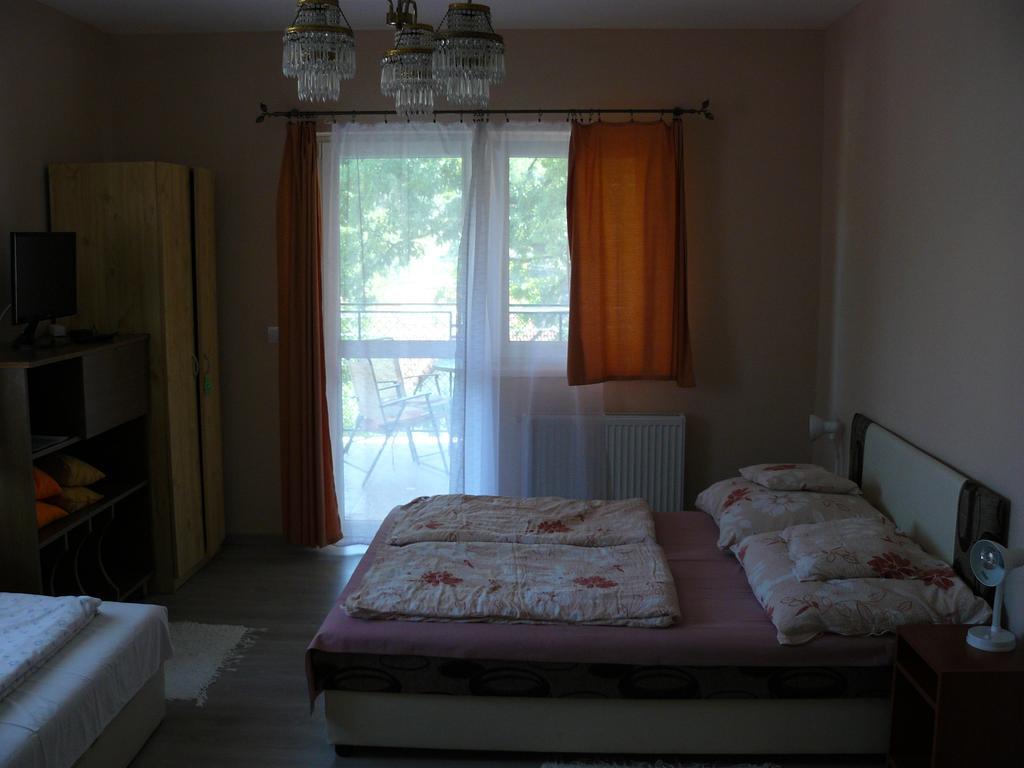 Hejo Apartman Miskolc Exteriör bild