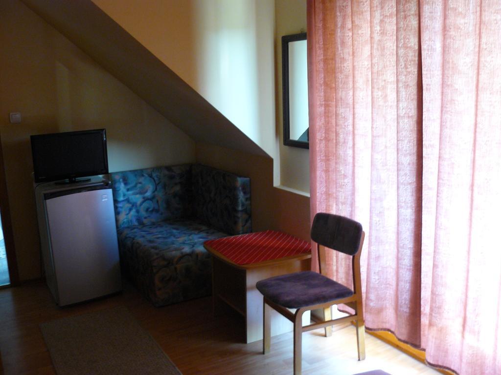Hejo Apartman Miskolc Exteriör bild