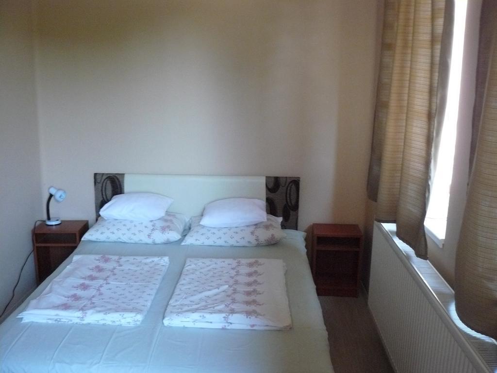 Hejo Apartman Miskolc Exteriör bild