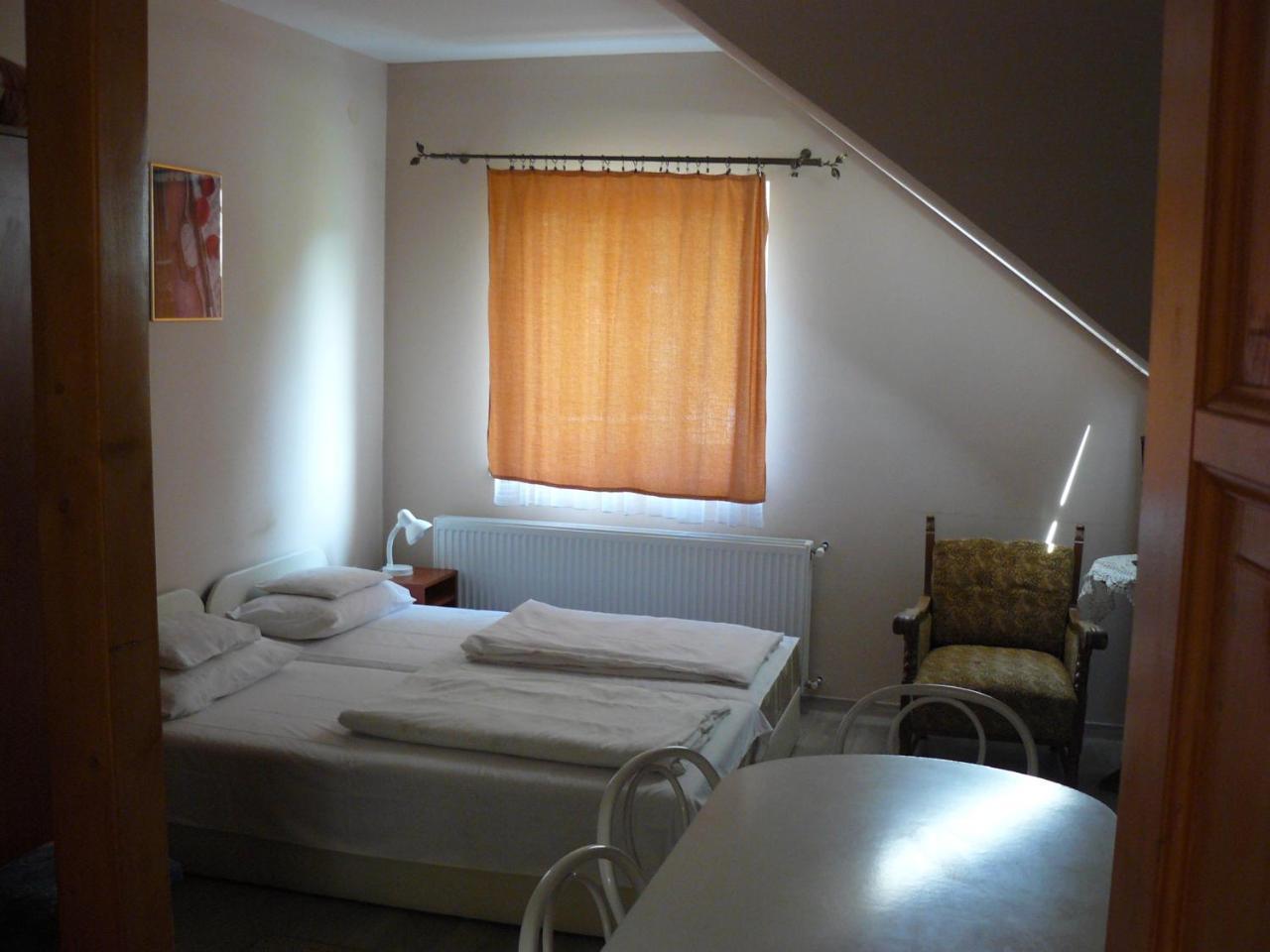 Hejo Apartman Miskolc Exteriör bild